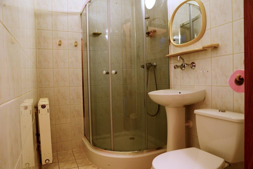 Dw Sloneczna Bed & Breakfast Zakopane Ruang foto