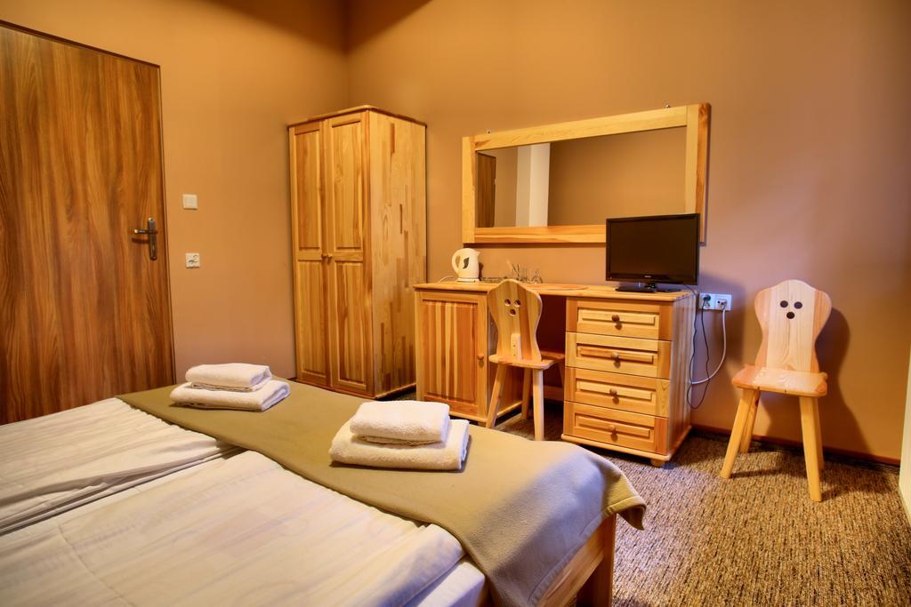 Dw Sloneczna Bed & Breakfast Zakopane Ruang foto