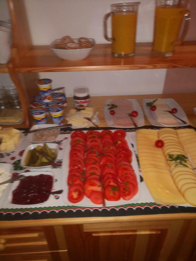 Dw Sloneczna Bed & Breakfast Zakopane Bagian luar foto