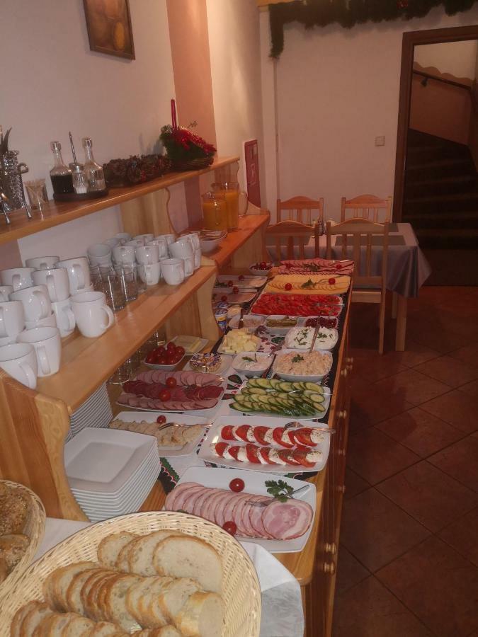 Dw Sloneczna Bed & Breakfast Zakopane Bagian luar foto